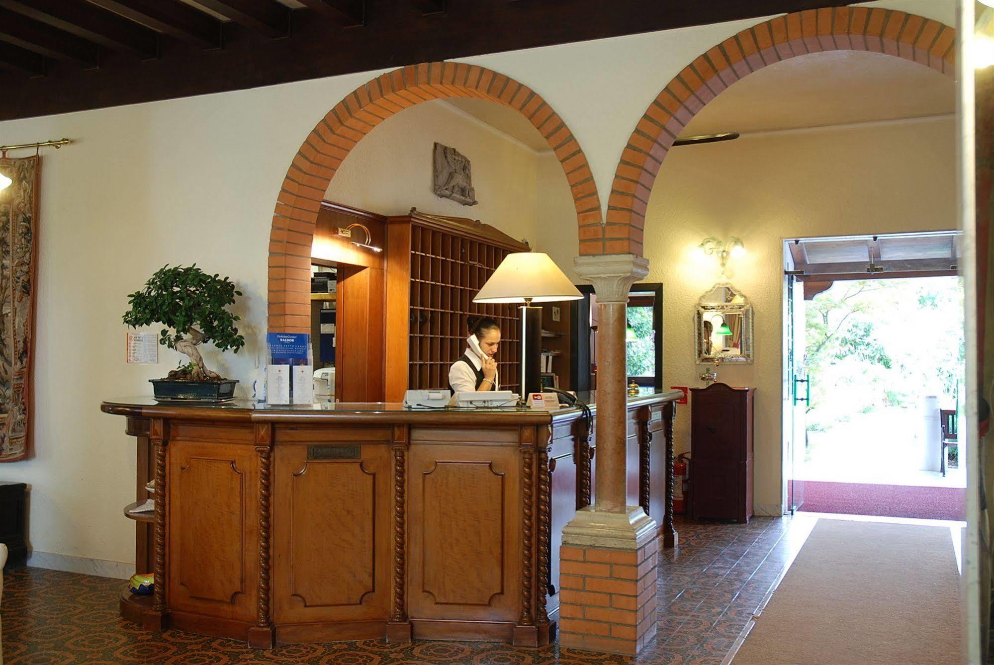 Holiday Center Valdor Cavallino-Treporti Exterior photo